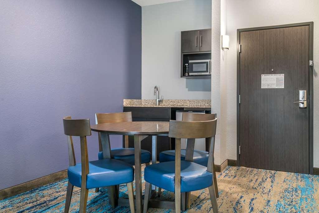 Comfort Inn & Suites Adrian Phòng bức ảnh
