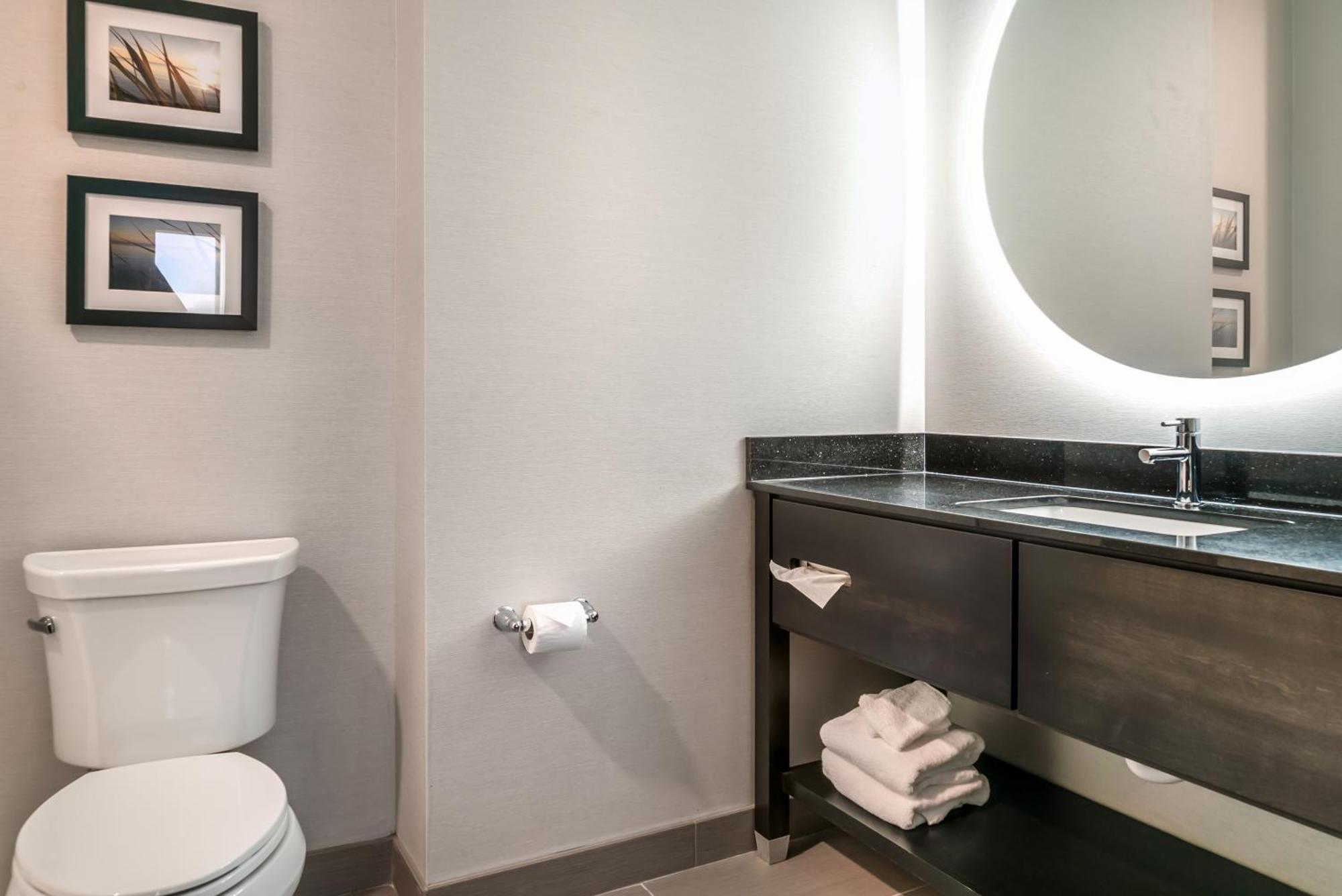 Comfort Inn & Suites Adrian Ngoại thất bức ảnh
