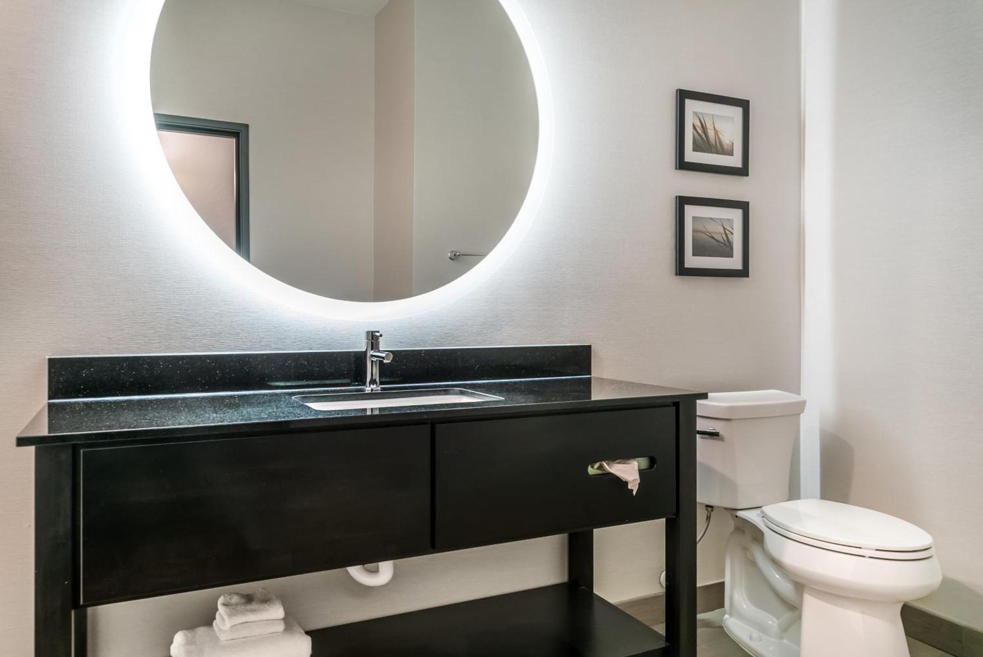 Comfort Inn & Suites Adrian Ngoại thất bức ảnh