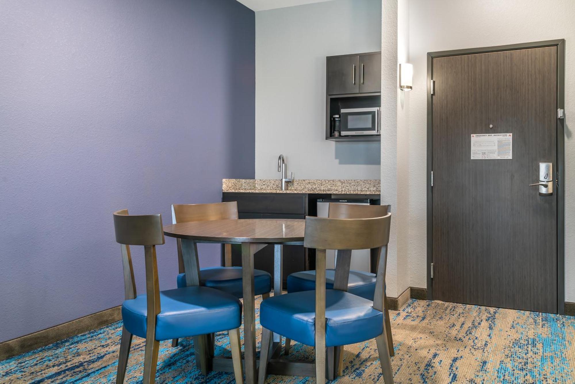 Comfort Inn & Suites Adrian Ngoại thất bức ảnh