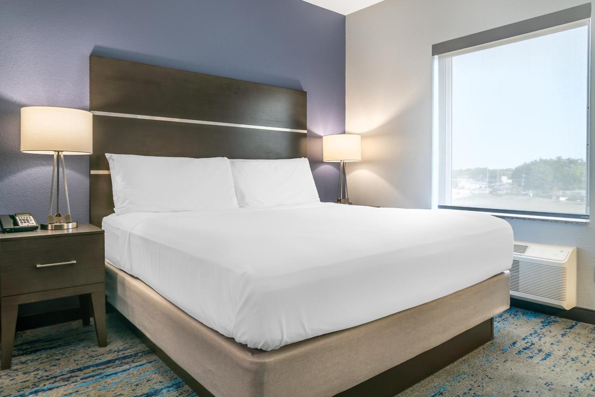 Comfort Inn & Suites Adrian Ngoại thất bức ảnh
